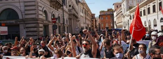 Lo spettacolo è la piazza!