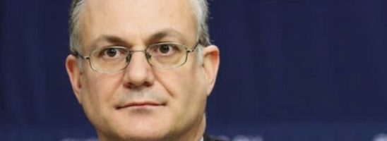 Con il MES, non un euro in più per la sanità: parola del Ministro Gualtieri