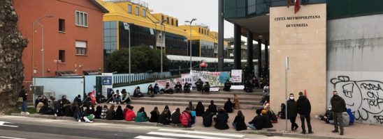 “Occupiamoci della scuola”: dalla piazza alle scuole risuona l’urlo dei coordinamenti studenteschi