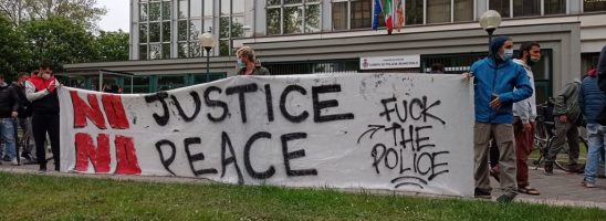 Padova risponde all’aggressione poliziesca subita da un giovane di origine africana: “No Justice No Peace!”