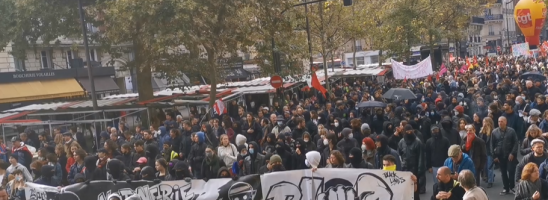 Francia – Ondata di manifestazioni contro la riforma pensionistica di Macron