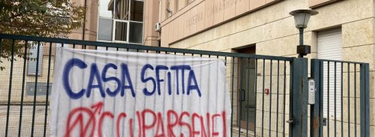 “Casa sfitta. Occuparsene”: conferenza stampa e “tour dell’abbandono” a Padova dopo lo sgombero di via Melette