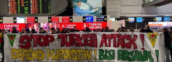 Venezia – Iniziativa all’aeroporto Marco Polo contro la Turkish Airlines in solidarietà al Rojava