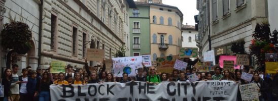 Trento – La libertà di riunione non si condanna