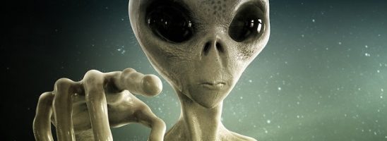 La bizzarra coincidenza tra la narrativa sugli UFO e la corsa alle armi spaziali