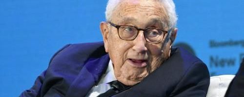 Morto Kissinger: il criminale sionista è tornato all’inferno