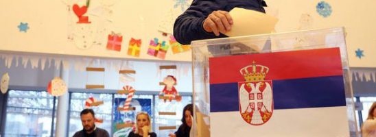 Serbia, tentato il colpo di Stato: l’Occidente vuole una nuova Maidan